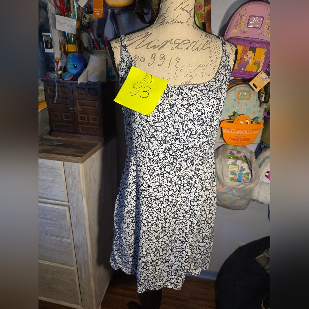 Old Navy Sundress White And Blue Size Large